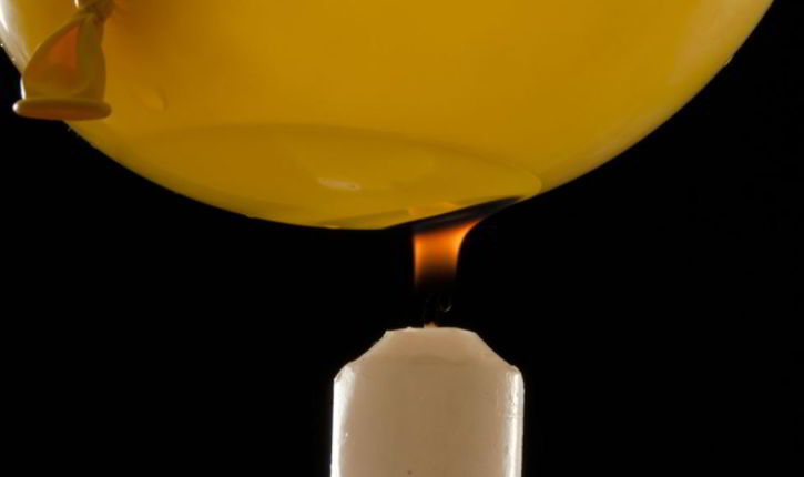 Percobaan Kimia Balon Tahan Api